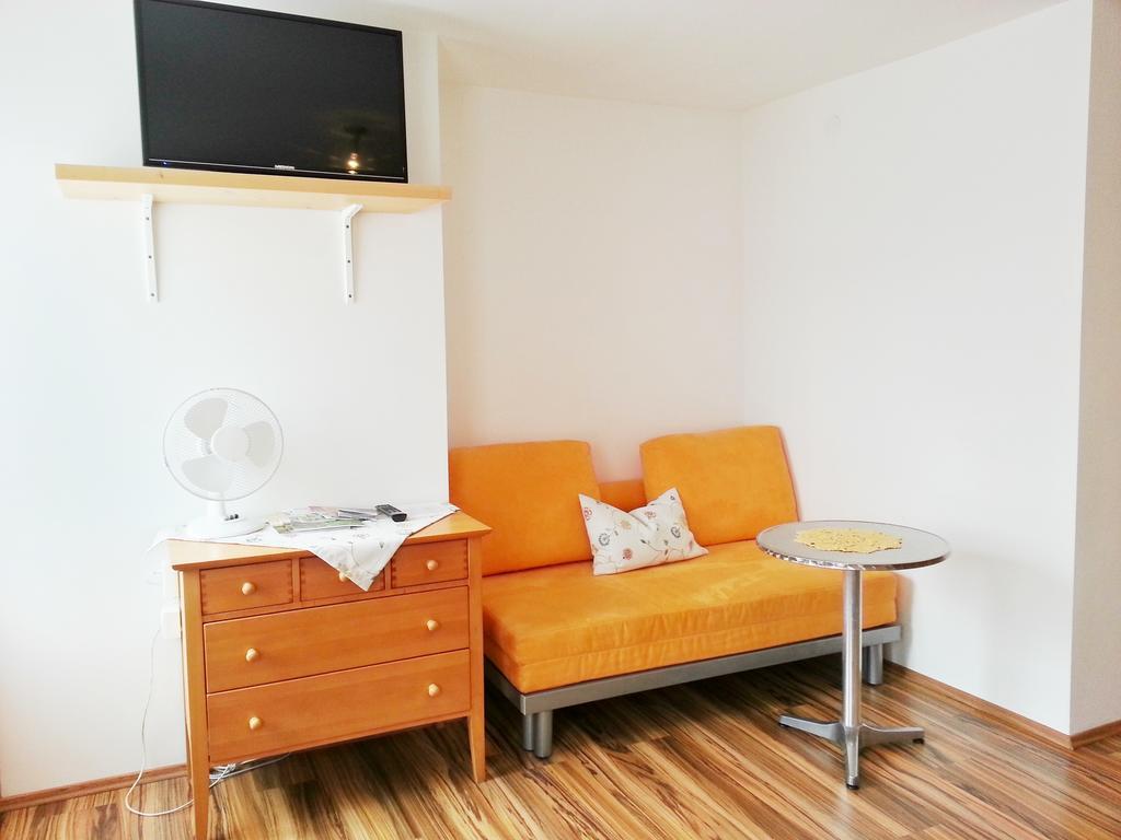 Gaestehaus Zur Weissen Rose Furth bei Gottweig Chambre photo