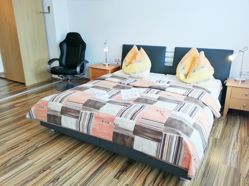 Gaestehaus Zur Weissen Rose Furth bei Gottweig Chambre photo