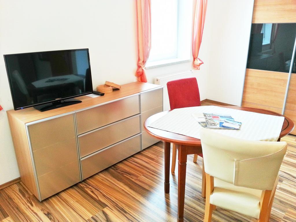 Gaestehaus Zur Weissen Rose Furth bei Gottweig Chambre photo